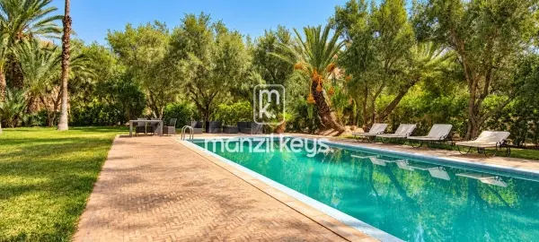 VILLA DE CARACTÈRE AU CŒUR DE LA PALMERAIE DE MARRAKECH